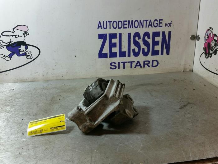 Used Engine mount Ford Transit 2.2 TDCi 16V Price € 42,00 Margin scheme offered by Zelissen V.O.F. autodemontage
