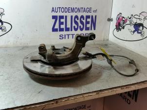 Used Front wheel hub Opel Zafira (F75) 2.0 16V Turbo OPC Price € 36,75 Margin scheme offered by Zelissen V.O.F. autodemontage