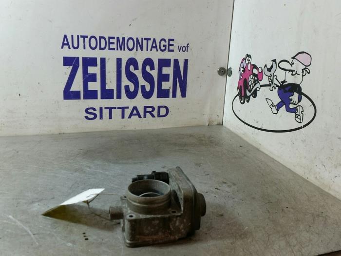 Usagé Boitier papillon Volkswagen Polo IV (9N1/2/3) 1.9 SDI Prix € 52,50 Règlement à la marge proposé par Zelissen V.O.F. autodemontage