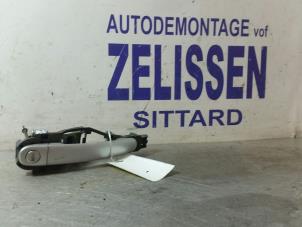 Used Door handle 2-door, right Audi TT (8N3) 1.8 20V Turbo Price € 31,50 Margin scheme offered by Zelissen V.O.F. autodemontage