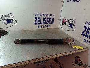 Used Rear shock absorber, left Volkswagen Golf Plus (5M1/1KP) 1.6 Price € 26,25 Margin scheme offered by Zelissen V.O.F. autodemontage