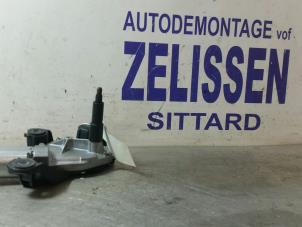 Gebrauchte Scheibenwischermotor hinten Renault Kangoo Express (FW) 1.5 dCi 75 FAP Preis € 63,00 Margenregelung angeboten von Zelissen V.O.F. autodemontage