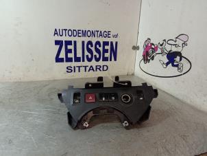 Used Panic lighting switch Peugeot Partner Tepee (7A/B/C/D/E/F/G/J/P/S) 1.6 HDiF 90 16V Phase 1 Price € 31,50 Margin scheme offered by Zelissen V.O.F. autodemontage