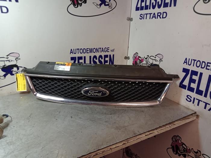 Begagnade Grill Ford Focus C-Max 1.8 16V Pris € 42,00 Marginaltabell erbjuds av Zelissen V.O.F. autodemontage