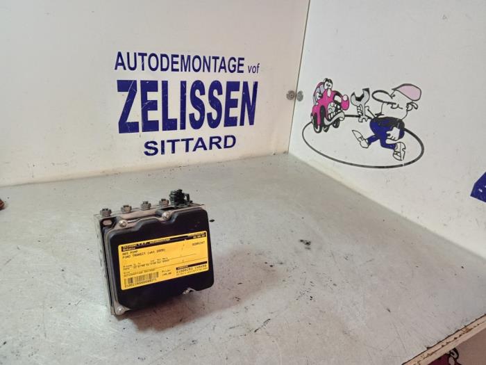 Begagnade ABS-pump Ford Transit 2.2 TDCi 16V Pris € 152,25 Marginaltabell erbjuds av Zelissen V.O.F. autodemontage