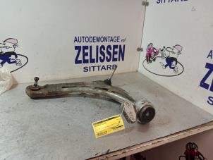 Used Rear wishbone, left BMW 3 serie (E46/4) 320i 24V Price € 31,50 Margin scheme offered by Zelissen V.O.F. autodemontage