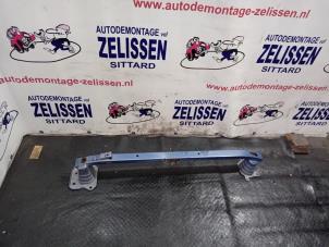 Gebrauchte Stoßstangenrahmen vorne Nissan Micra (K12) 1.2 16V Preis € 47,25 Margenregelung angeboten von Zelissen V.O.F. autodemontage