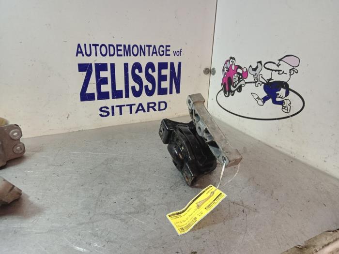 Used Engine mount Citroen C3 (SC) 1.4 Price € 42,00 Margin scheme offered by Zelissen V.O.F. autodemontage