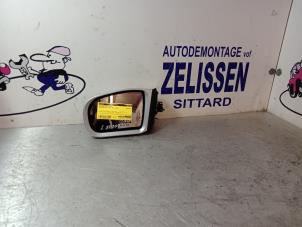 Usagé Rétroviseur extérieur gauche Mercedes E Combi 4-matic (S211) 2.6 E-240 V6 18V Prix € 52,50 Règlement à la marge proposé par Zelissen V.O.F. autodemontage