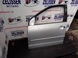 Używane Drzwi lewe przednie wersja 4-drzwiowa Volkswagen Polo IV (9N1/2/3) 1.2 Cena € 183,75 Procedura marży oferowane przez Zelissen V.O.F. autodemontage
