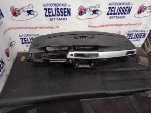 Used Dashboard BMW 3 serie Touring (E91) 318d 16V Price € 367,50 Margin scheme offered by Zelissen V.O.F. autodemontage