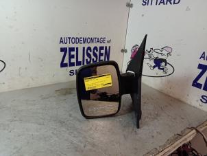 Usagé Rétroviseur extérieur gauche Mercedes Vito (638.0) 2.3 110D Prix € 47,25 Règlement à la marge proposé par Zelissen V.O.F. autodemontage