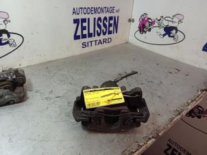 Used Front brake calliper, right Volkswagen Jetta IV (162/16A) 1.4 TSI 122 16V Price € 36,75 Margin scheme offered by Zelissen V.O.F. autodemontage