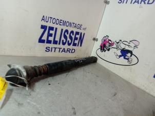 Used Rear shock absorber, left Volkswagen Jetta IV (162/16A) 1.4 TSI 122 16V Price € 42,00 Margin scheme offered by Zelissen V.O.F. autodemontage