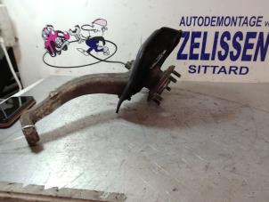 Usados Buje de rueda delante Lexus IS 250 Precio de solicitud ofrecido por Zelissen V.O.F. autodemontage