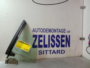 Usagé Vitre triangulaire avant gauche Mercedes SLK (R170) 2.3 230 K 16V Prix € 36,75 Règlement à la marge proposé par Zelissen V.O.F. autodemontage