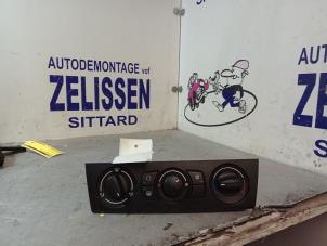 Usados Panel de control de calefacción BMW 1 serie (E87/87N) 116i 1.6 16V Precio € 52,50 Norma de margen ofrecido por Zelissen V.O.F. autodemontage