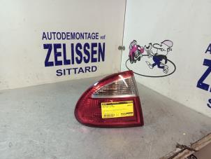 Używane Tylne swiatlo pozycyjne lewe Seat Leon (1M1) 1.6 16V Cena € 31,50 Procedura marży oferowane przez Zelissen V.O.F. autodemontage