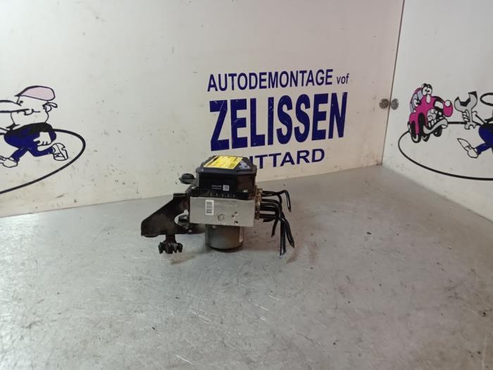 Begagnade ABS-pump Ford Mondeo IV Wagon 2.0 Ecoboost SCTi 16V Pris € 194,25 Marginaltabell erbjuds av Zelissen V.O.F. autodemontage