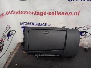 Used Glovebox BMW 1 serie (E87/87N) 116i 1.6 16V Price € 57,75 Margin scheme offered by Zelissen V.O.F. autodemontage