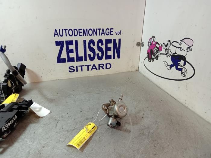 Begagnade Högtryckspump Ford Mondeo IV Wagon 2.0 Ecoboost SCTi 16V Pris € 204,75 Marginaltabell erbjuds av Zelissen V.O.F. autodemontage