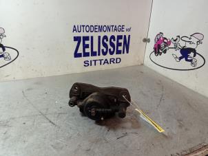 Used Front brake calliper, left Mazda Premacy 1.8 16V Price € 36,75 Margin scheme offered by Zelissen V.O.F. autodemontage