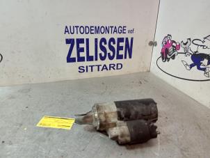 Usados Motor de arranque Mercedes S (W220) 3.2 S-320 18V Precio € 52,50 Norma de margen ofrecido por Zelissen V.O.F. autodemontage