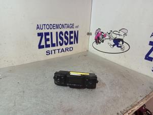 Usagé Ordinateur chauffage Mercedes S (W220) 3.2 S-320 18V Prix € 99,75 Règlement à la marge proposé par Zelissen V.O.F. autodemontage