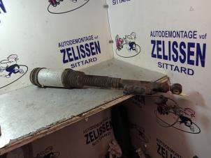 Used Rear shock absorber rod, left Mercedes S (W220) 3.2 S-320 18V Price € 214,99 Margin scheme offered by Zelissen V.O.F. autodemontage