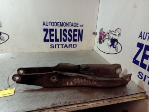 Used Rear wishbone, left Mercedes S (W220) 3.2 S-320 18V Price € 31,50 Margin scheme offered by Zelissen V.O.F. autodemontage