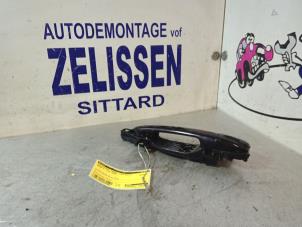 Used Rear door handle 4-door, left Mazda 2 (DE) 1.3 16V S-VT Price € 15,75 Margin scheme offered by Zelissen V.O.F. autodemontage