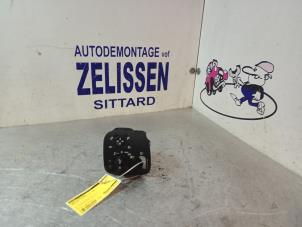 Used Light switch Mercedes C (W203) 1.8 C-200K 16V Price € 78,75 Margin scheme offered by Zelissen V.O.F. autodemontage