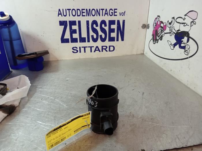 Gebrauchte Luftmassenmesser Ford Fiesta 5 (JD/JH) 1.25 16V Preis € 26,25 Margenregelung angeboten von Zelissen V.O.F. autodemontage