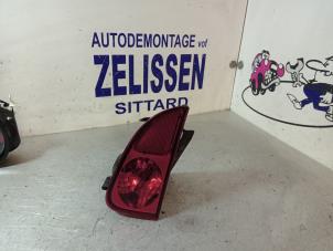 Used Taillight, right Renault Espace (JK) 2.0 16V Price € 25,20 Margin scheme offered by Zelissen V.O.F. autodemontage