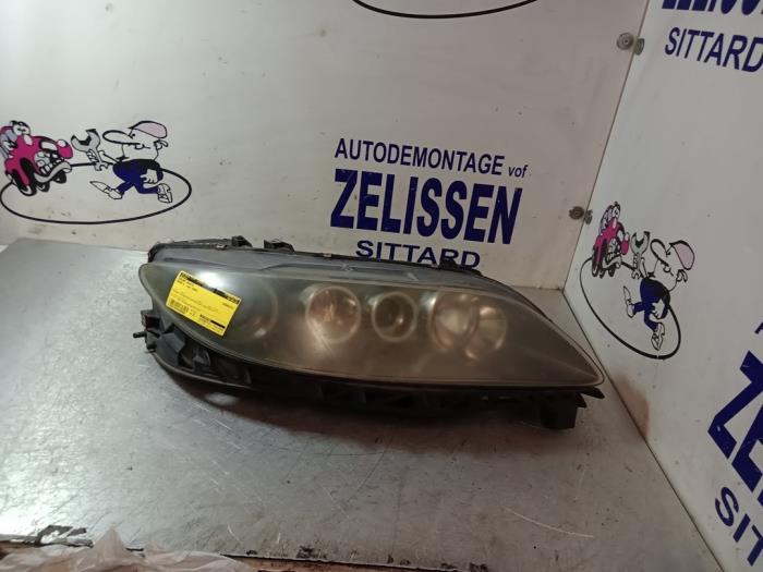 Używane Reflektor prawy Mazda 6 Sportbreak (GY19/89) 2.0i 16V S-VT Cena € 42,00 Procedura marży oferowane przez Zelissen V.O.F. autodemontage