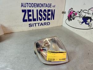 Używane Klosz swiatel blyskowych prawy Volkswagen Polo III (6N2) 1.4 Cena € 15,75 Procedura marży oferowane przez Zelissen V.O.F. autodemontage