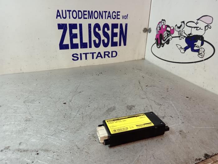 Begagnade Bluetooth-modul Peugeot 308 SW (4E/H) 1.6 VTI 16V Pris € 63,00 Marginaltabell erbjuds av Zelissen V.O.F. autodemontage
