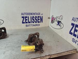 Used Rear brake calliper, right Volkswagen Eos (1F7/F8) 1.6 FSI 16V Price € 42,00 Margin scheme offered by Zelissen V.O.F. autodemontage