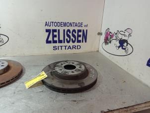 Used Front brake disc Mercedes ML I (163) 270 2.7 CDI 20V Price € 47,25 Margin scheme offered by Zelissen V.O.F. autodemontage