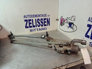 Usagé Moteur + mécanisme d'essuie glace Ford Focus 2 Wagon 2.0 16V Prix € 47,25 Règlement à la marge proposé par Zelissen V.O.F. autodemontage