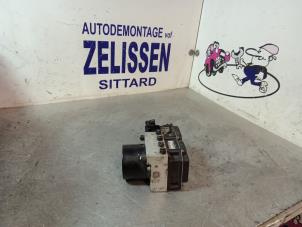 Used ABS pump Volkswagen Polo IV (9N1/2/3) 1.2 Price € 99,75 Margin scheme offered by Zelissen V.O.F. autodemontage