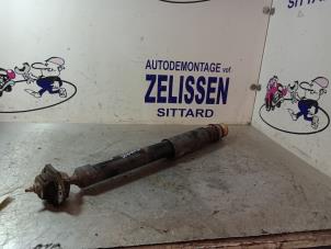 Used Rear shock absorber, left BMW 3 serie (E90) 318i 16V Price € 42,00 Margin scheme offered by Zelissen V.O.F. autodemontage