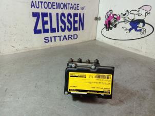 Używane Pompa ABS Peugeot 307 SW (3H) 1.6 16V Cena € 63,00 Procedura marży oferowane przez Zelissen V.O.F. autodemontage