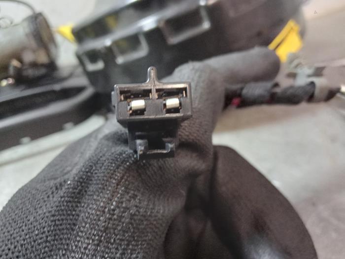 Heater resistor Opel Insignia Sports Tourer 1.8 16V Ecotec 151412283