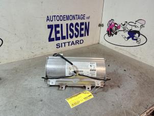 Używane Poduszka powietrzna prawa (deska rozdzielcza) BMW 7 serie (E65/E66/E67) 730d,Ld 3.0 24V Cena € 157,50 Procedura marży oferowane przez Zelissen V.O.F. autodemontage