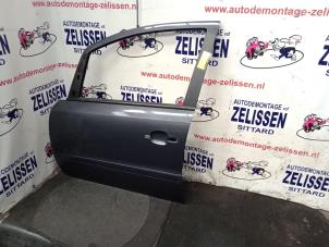 Usagé Porte avant gauche Opel Zafira (M75) 1.6 16V Prix € 105,00 Règlement à la marge proposé par Zelissen V.O.F. autodemontage