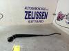 Front wiper arm from a Nissan Pixo (D31S) 1.0 12V 2010