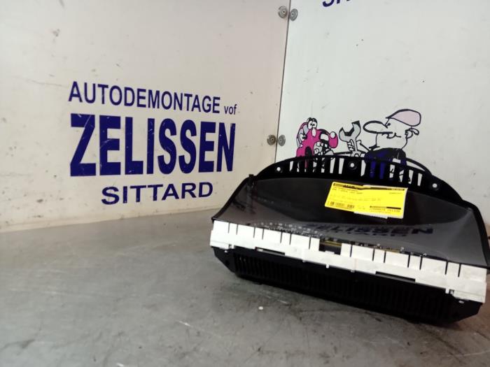 Begagnade Instrumentpanel BMW 7 serie (E65/E66/E67) 730d,Ld 3.0 24V Pris € 152,25 Marginaltabell erbjuds av Zelissen V.O.F. autodemontage