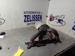 Used Exhaust manifold + catalyst Citroen C5 II Break (RE) 2.0 16V Price on request offered by Zelissen V.O.F. autodemontage