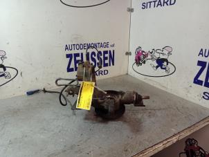 Usagé Moyeu de roue avant Citroen C5 II Break (RE) 2.0 16V Prix € 36,75 Règlement à la marge proposé par Zelissen V.O.F. autodemontage